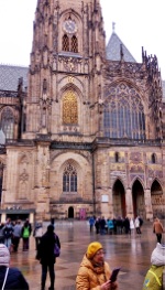 Собор Святого Вита - шедевр готической архитектуры и символ Праги.